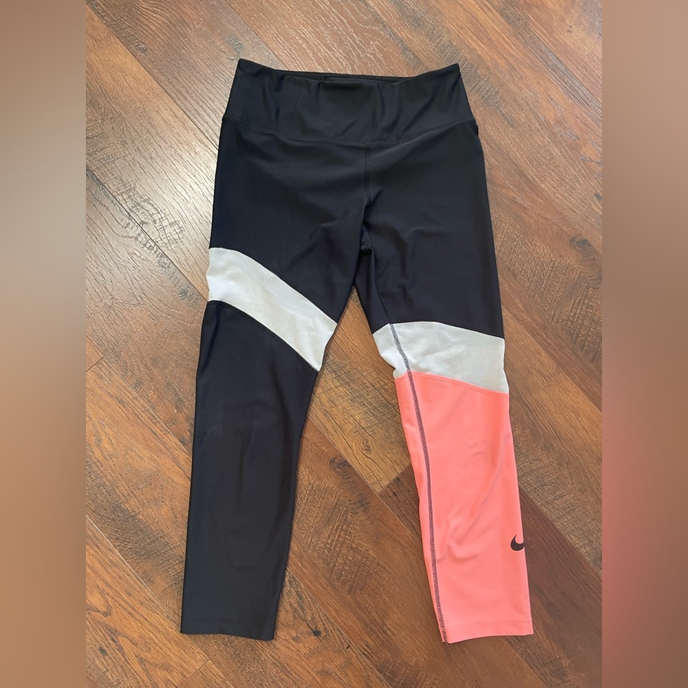 Nike Black and Coral Colorblock Leggings